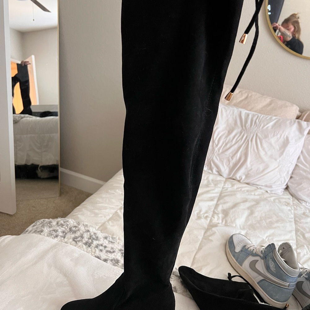 Elegant Black Women's Boots